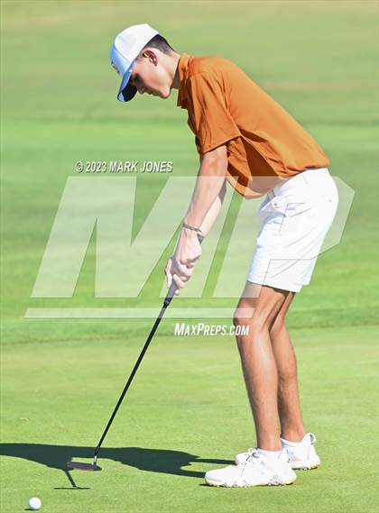 Thumbnail 1 in AIA DII Boys State Golf Championship photogallery.