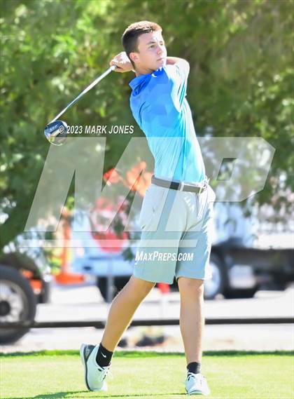 Thumbnail 3 in AIA DII Boys State Golf Championship photogallery.