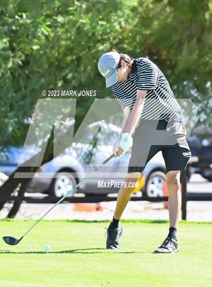 Thumbnail 2 in AIA DII Boys State Golf Championship photogallery.