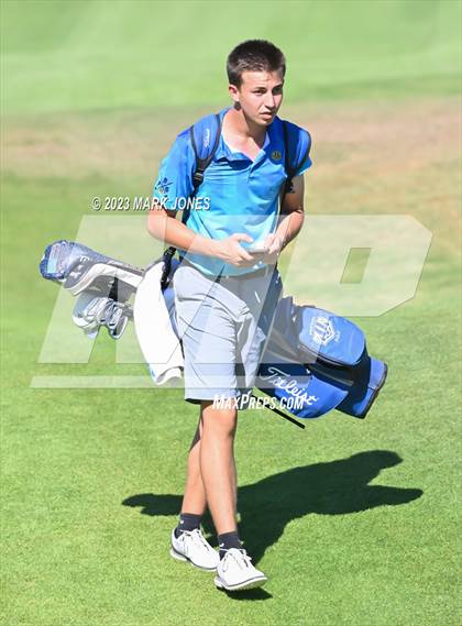 Thumbnail 3 in AIA DII Boys State Golf Championship photogallery.