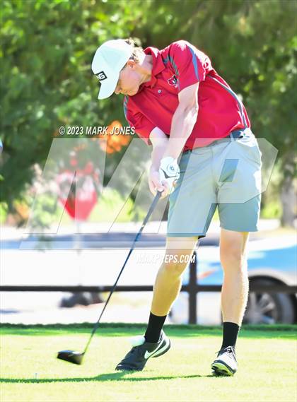 Thumbnail 2 in AIA DII Boys State Golf Championship photogallery.