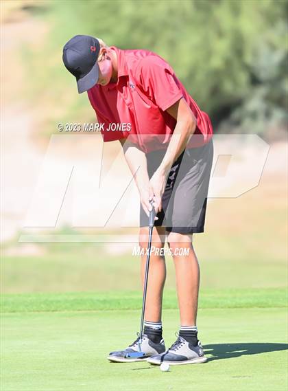 Thumbnail 1 in AIA DII Boys State Golf Championship photogallery.