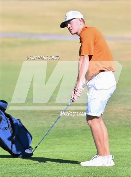 Thumbnail 2 in AIA DII Boys State Golf Championship photogallery.