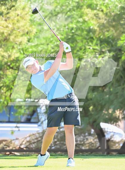 Thumbnail 3 in AIA DII Boys State Golf Championship photogallery.