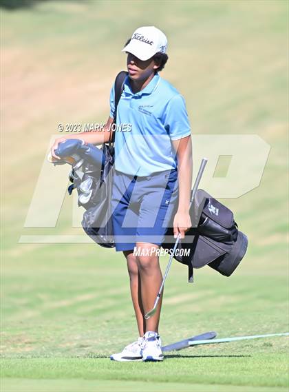 Thumbnail 3 in AIA DII Boys State Golf Championship photogallery.