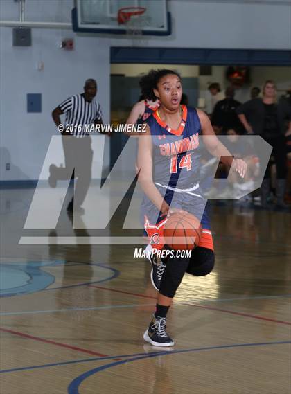 Thumbnail 3 in Oaks Christian vs Chaminade photogallery.