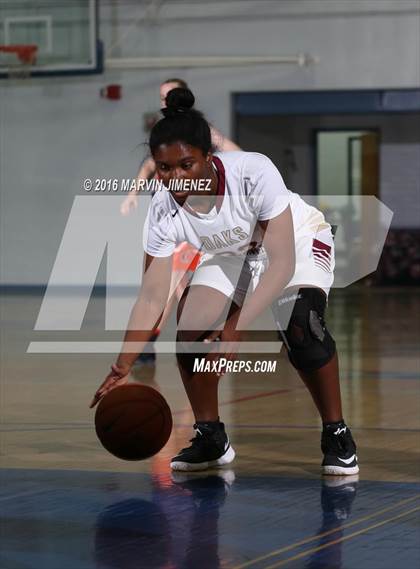 Thumbnail 3 in Oaks Christian vs Chaminade photogallery.