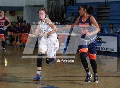 Thumbnail 1 in Oaks Christian vs Chaminade photogallery.