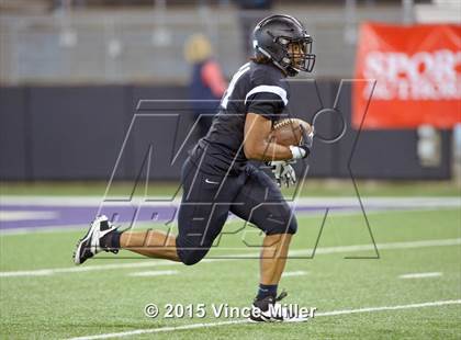 Thumbnail 1 in Bellarmine Prep vs. Bonney Lake (Emerald City Classic) photogallery.