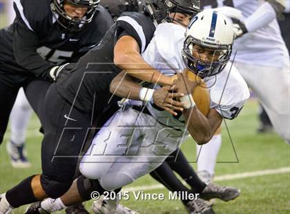Thumbnail 3 in Bellarmine Prep vs. Bonney Lake (Emerald City Classic) photogallery.
