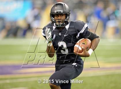Thumbnail 3 in Bellarmine Prep vs. Bonney Lake (Emerald City Classic) photogallery.