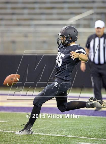 Thumbnail 1 in Bellarmine Prep vs. Bonney Lake (Emerald City Classic) photogallery.