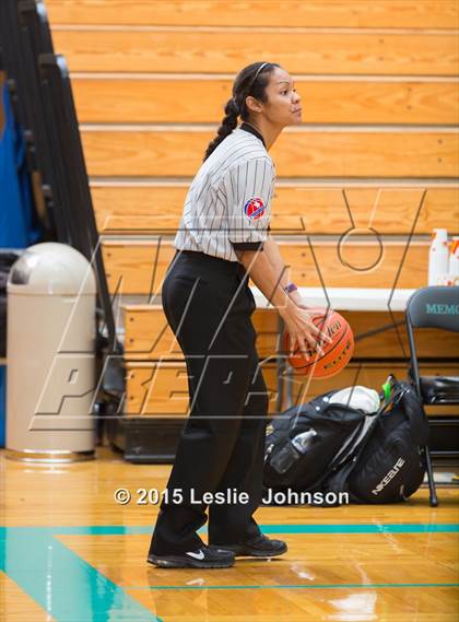 Thumbnail 3 in Brennan vs Seven Lakes (McDonald's Texas Invitational) photogallery.