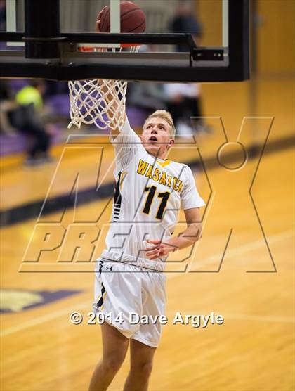 Thumbnail 1 in Kearns vs. Wasatch (Riverton Holiday Tournament) photogallery.