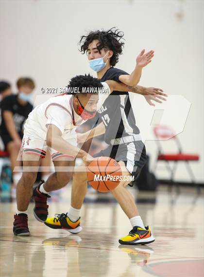 Thumbnail 1 in Granada Hills Charter @  Cleveland photogallery.