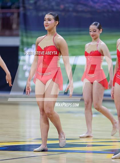 Thumbnail 3 in Valor Christian (CHSAA 5A State Spirit Championships) photogallery.