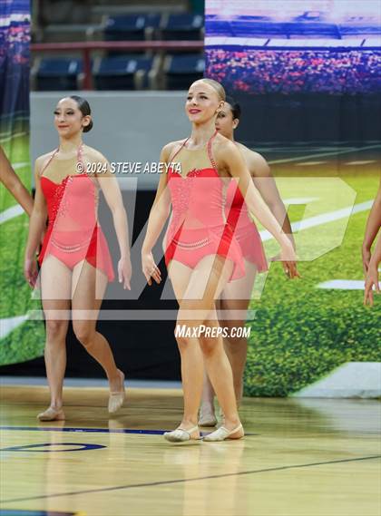 Thumbnail 3 in Valor Christian (CHSAA 5A State Spirit Championships) photogallery.