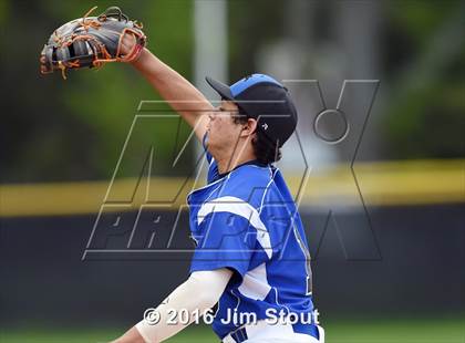 Thumbnail 2 in Edgemont @ Keio Academy (Section 1 Class B Quarterfinal) photogallery.