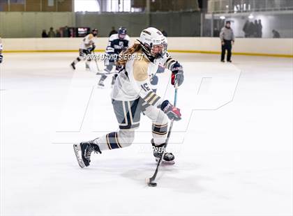 Thumbnail 1 in Oak Knoll @ Pingry photogallery.
