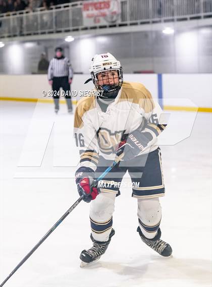 Thumbnail 3 in Oak Knoll @ Pingry photogallery.