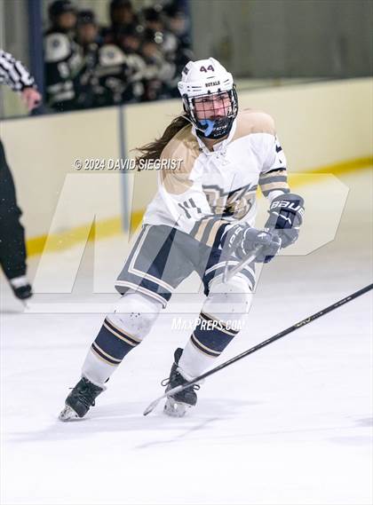Thumbnail 1 in Oak Knoll @ Pingry photogallery.