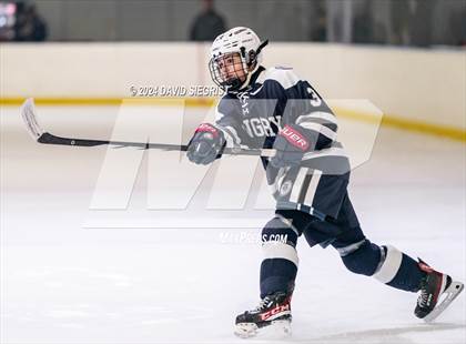 Thumbnail 2 in Oak Knoll @ Pingry photogallery.