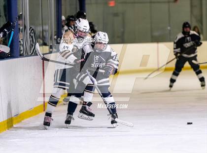 Thumbnail 1 in Oak Knoll @ Pingry photogallery.