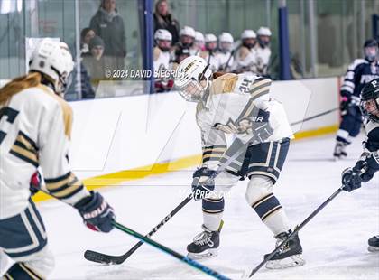 Thumbnail 3 in Oak Knoll @ Pingry photogallery.