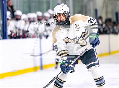Thumbnail 3 in Oak Knoll @ Pingry photogallery.