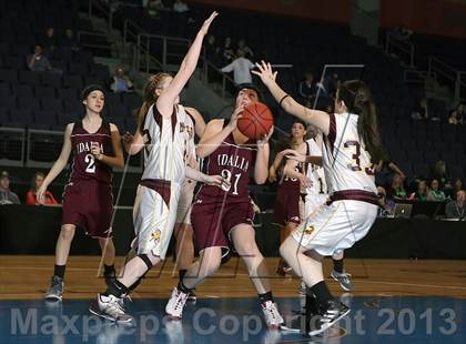 Thumbnail 1 in Kim vs. Idalia (CHSAA 1A Great 8) photogallery.