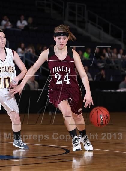 Thumbnail 2 in Kim vs. Idalia (CHSAA 1A Great 8) photogallery.