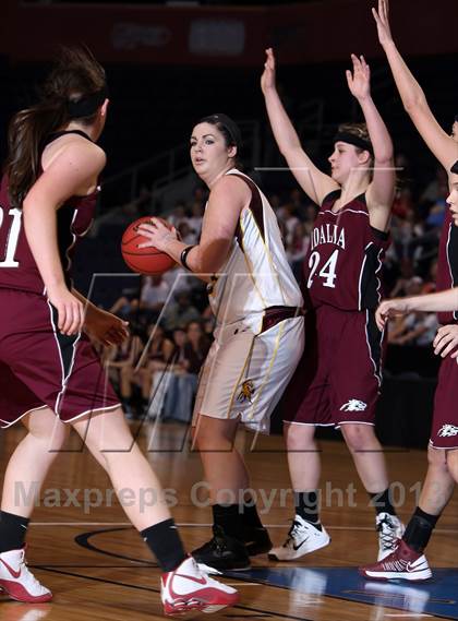 Thumbnail 1 in Kim vs. Idalia (CHSAA 1A Great 8) photogallery.