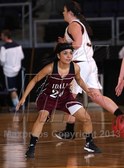 Thumbnail 1 in Kim vs. Idalia (CHSAA 1A Great 8) photogallery.