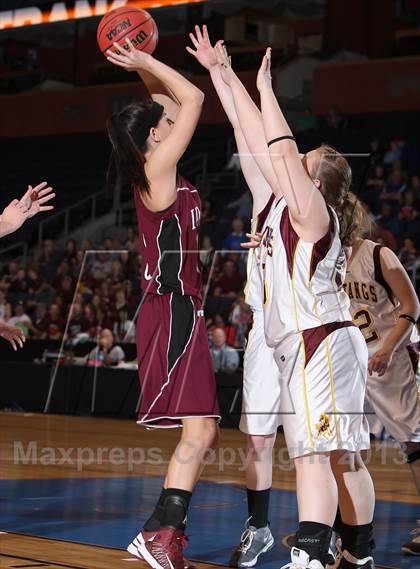 Thumbnail 1 in Kim vs. Idalia (CHSAA 1A Great 8) photogallery.