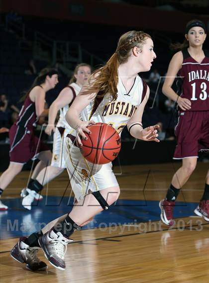 Thumbnail 2 in Kim vs. Idalia (CHSAA 1A Great 8) photogallery.
