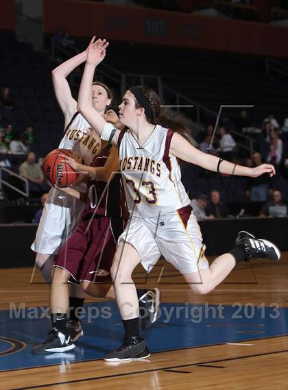 Thumbnail 1 in Kim vs. Idalia (CHSAA 1A Great 8) photogallery.