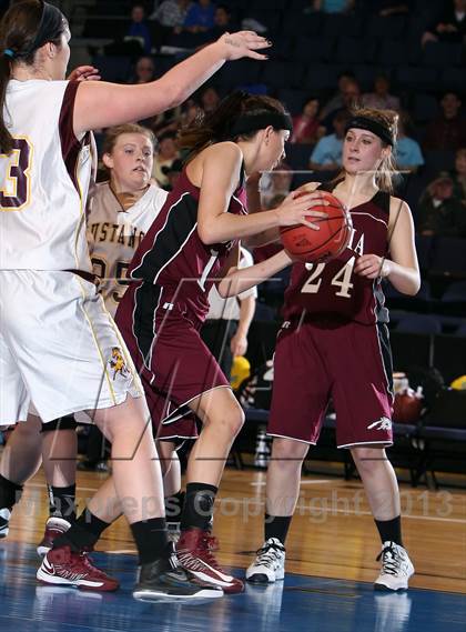 Thumbnail 3 in Kim vs. Idalia (CHSAA 1A Great 8) photogallery.
