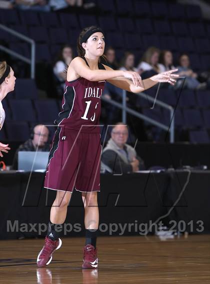 Thumbnail 3 in Kim vs. Idalia (CHSAA 1A Great 8) photogallery.