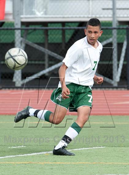Thumbnail 1 in  Bellarmine vs. Alisal (CIF CCS D1 Final) photogallery.