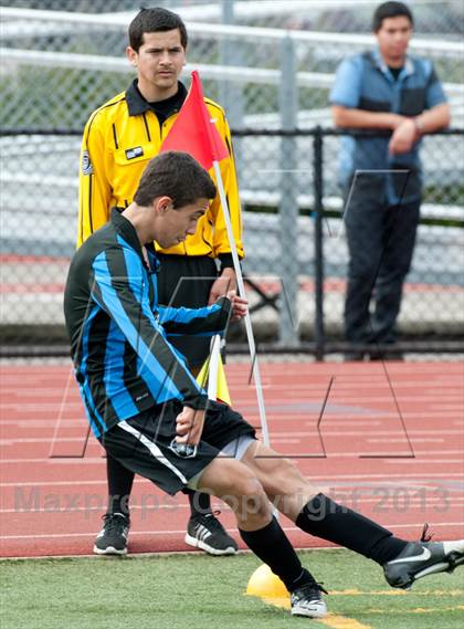 Thumbnail 2 in  Bellarmine vs. Alisal (CIF CCS D1 Final) photogallery.