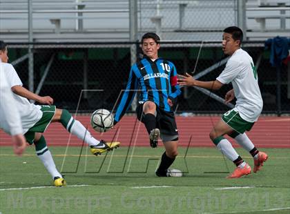Thumbnail 2 in  Bellarmine vs. Alisal (CIF CCS D1 Final) photogallery.