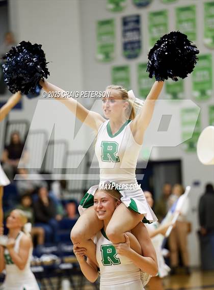 Thumbnail 2 in Ridgeline Cheer Squad photogallery.