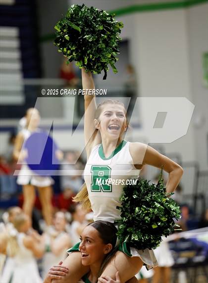 Thumbnail 3 in Ridgeline Cheer Squad photogallery.