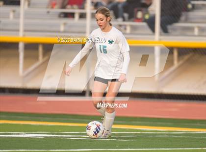 Thumbnail 3 in Highland vs Perry (AIA 6A Semifinal) photogallery.