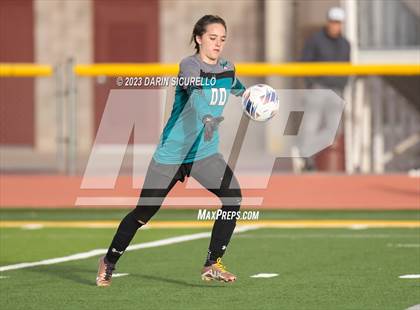 Thumbnail 1 in Highland vs Perry (AIA 6A Semifinal) photogallery.