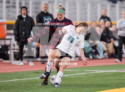 Thumbnail 1 in Highland vs Perry (AIA 6A Semifinal) photogallery.