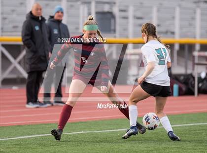 Thumbnail 1 in Highland vs Perry (AIA 6A Semifinal) photogallery.