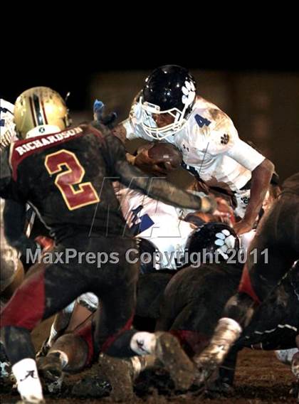 Thumbnail 1 in Loyola @ Alemany photogallery.