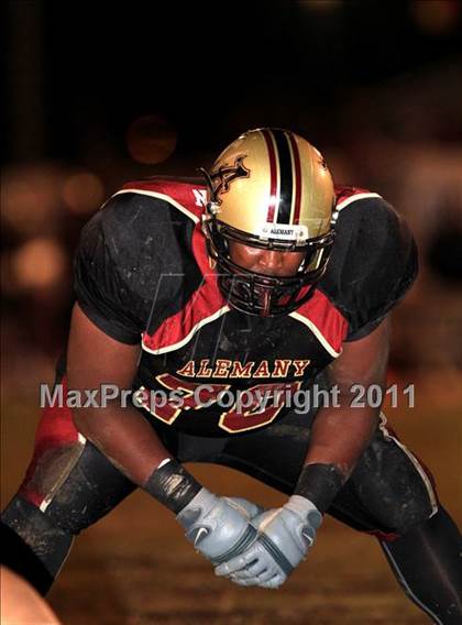 Thumbnail 1 in Loyola @ Alemany photogallery.