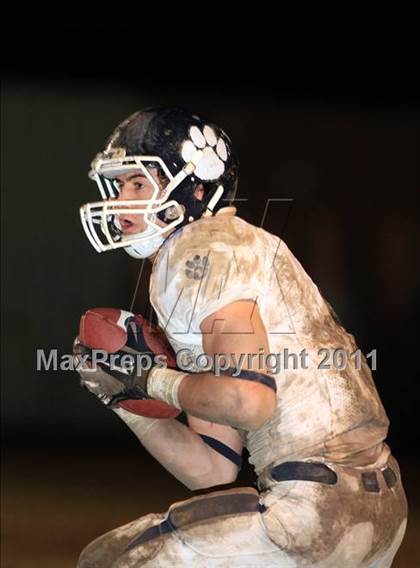 Thumbnail 1 in Loyola @ Alemany photogallery.